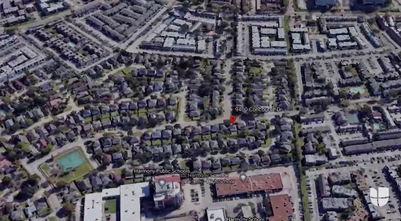 <b><a href="https://mailchi.mp/crime-stoppers/murder-hpd-476901-21-9400-blk-concourse-dr" target="_blank">Los hechos ocurrieron </a></b>e l domingo 11 de abril, alrededor de las 2:00 am en la cuadra 9400 de Concourse Drive.
<br>