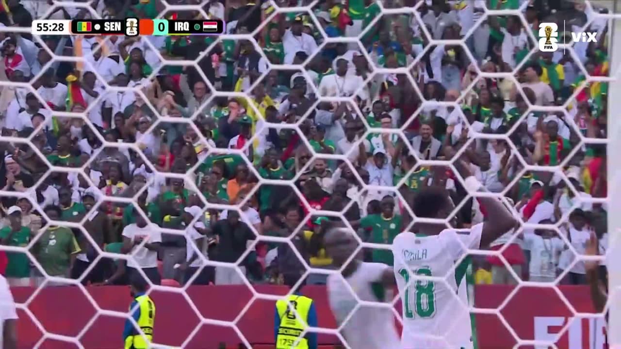 Ismaïla Sarr aparece para ampliar la diferencia