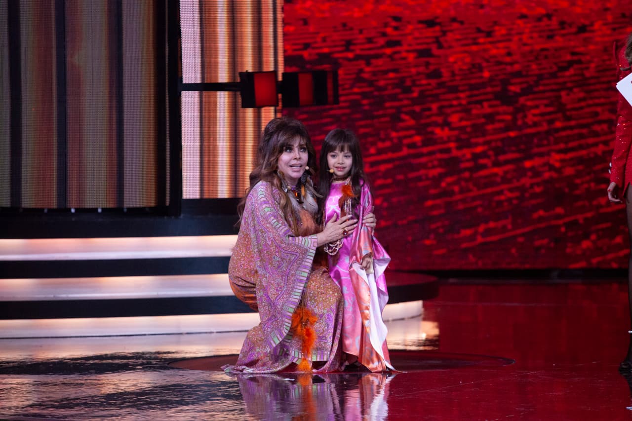 Mini Vero no sólo llegó hablando con un tono parecido al de la Jueza de Honor, sino que incluso logró imitar la risa de la actriz, cantante y presentadora.