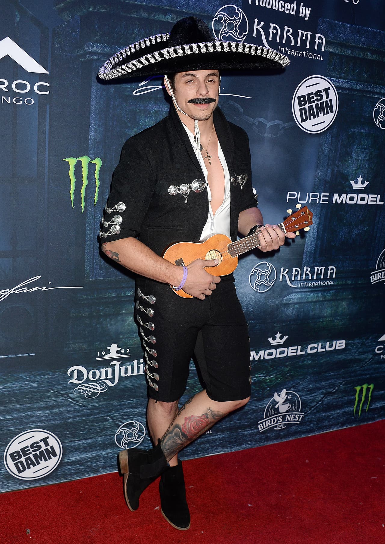 Tal vez Casper ya logró olvidar a JLo.