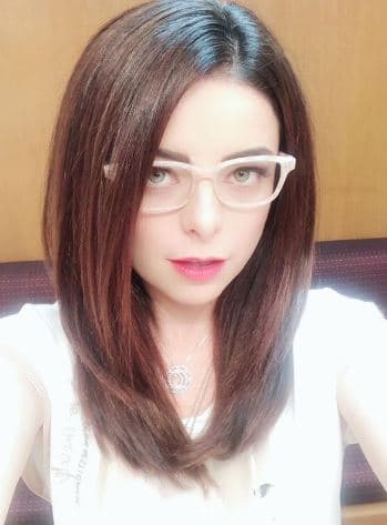 Su historia fue llevada a varios shows de televisión y revistas que destacaron su ingenio en plena crisis. 
<br>