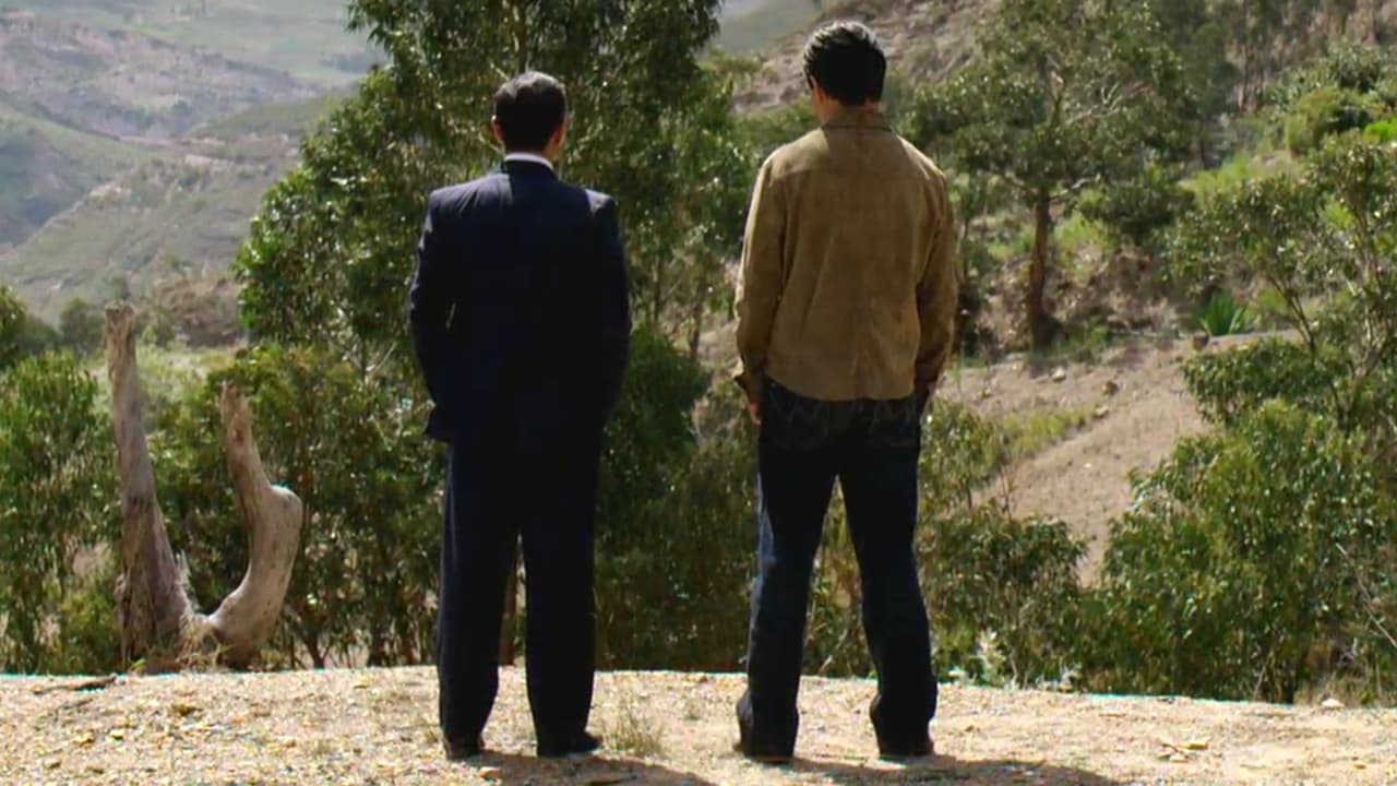 Joaquín Guzmán pidió a ‘Don Sol’ negociar con la DEA para obtener la ayuda de un viejo enemigo, nada menos y nada más que la Raciel Cárdenas, exlíder del cártel del Golfo, quien se encontraba en una prisión de Estados Unidos tras ser arrestado y extraditado por culpa de ‘El Chapo’.