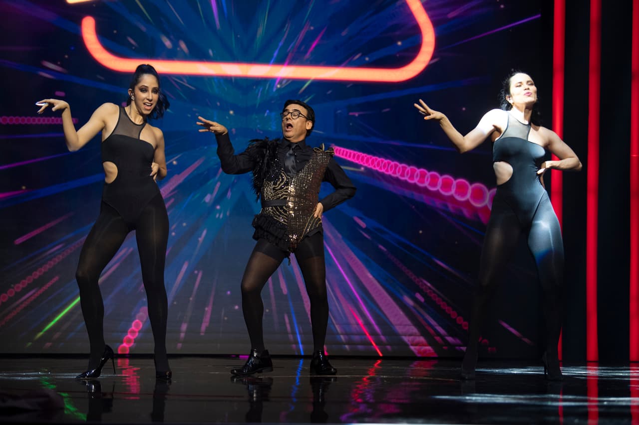 Lo mismo ocurrió con Adal Ramones, quien realizó la coreografía del tema 'Single Ladies'.