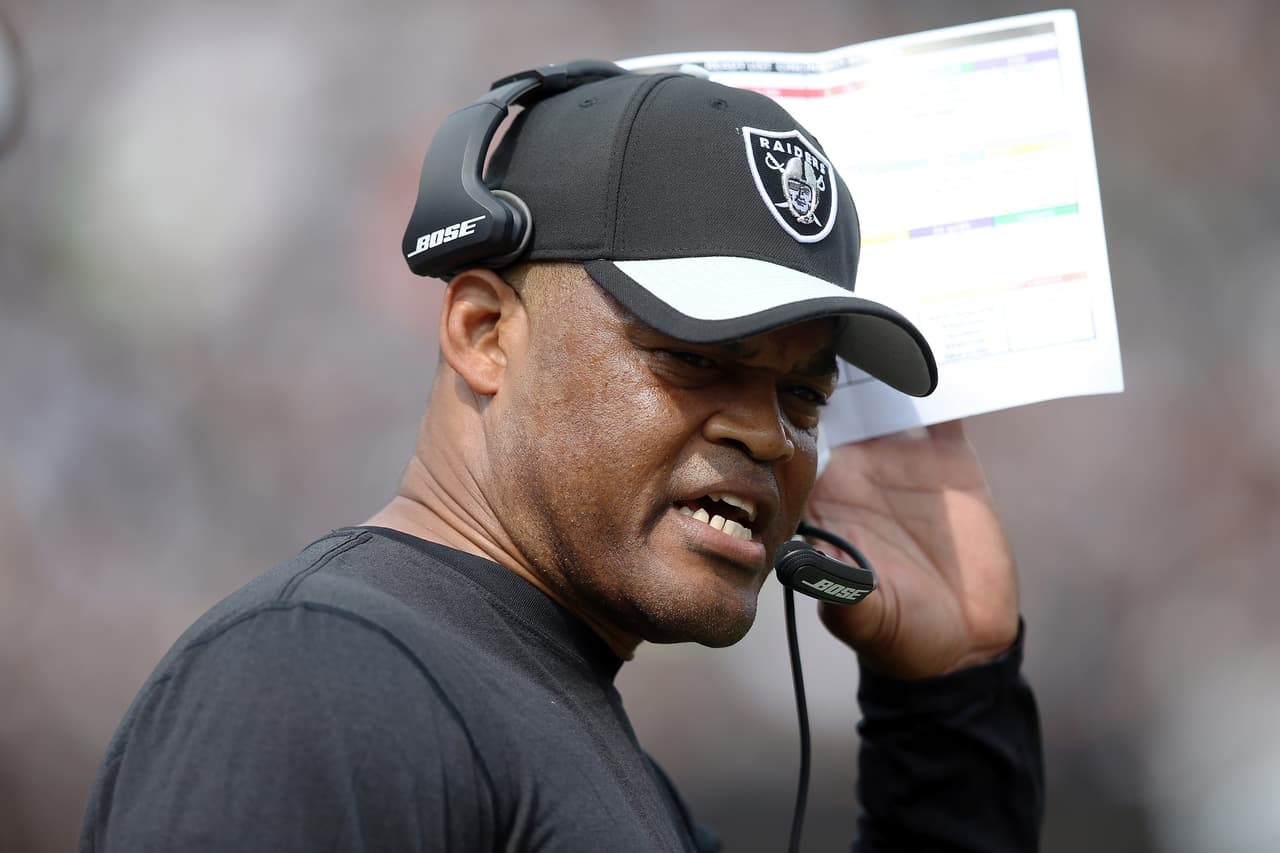San Francisco contrató a Ken Norton Jr. como asistente defensivo