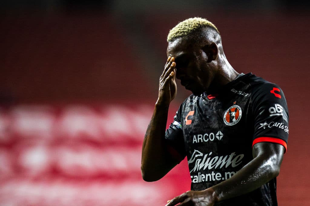 Los primeros 20’ del juego, Xolos mostraba mejor futbol que Rayados.