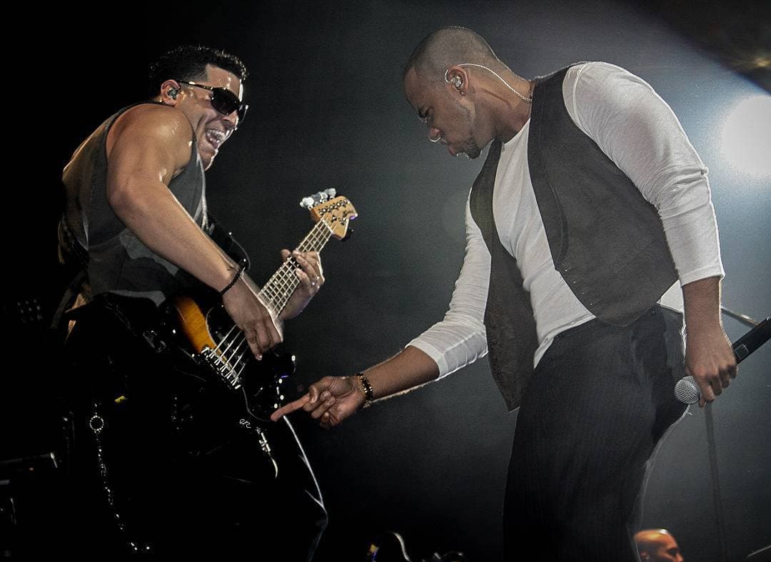 <b>12- Aventura:</b> Los bachateros más exitosos de la historia hicieron unos conciertos de "reencuentro" en su ciudad, Nueva York, en febrero 2016 pero se mantienen inactivos como grupo mientras trabajan en sus proyectos solistas.