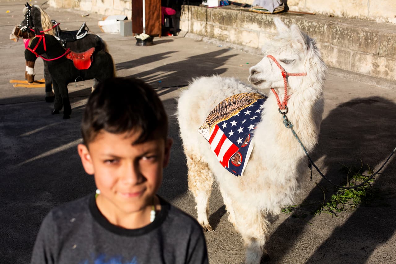 Estados Unidos está en el imaginario de los que se quedan y es parte de la vida en el sur de Ecuador. Un total de 1,8 millones de ecuatorianos, según cifras de la Cancillería, viven en ese país.