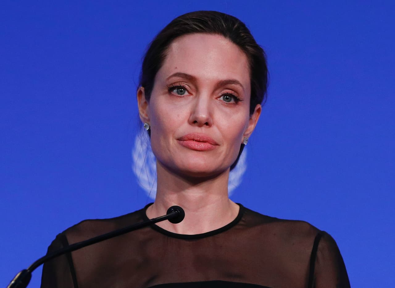Angelina Jolie remueve sus ovarios y trompas para prevenir cáncer