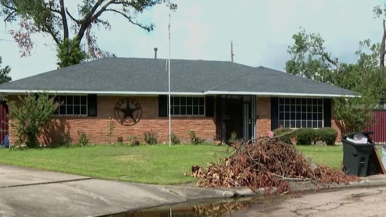 ¿Fuiste afectado por Beryl o El Derecho en Houston? Aún puedes obtener ayuda de hasta $300,000