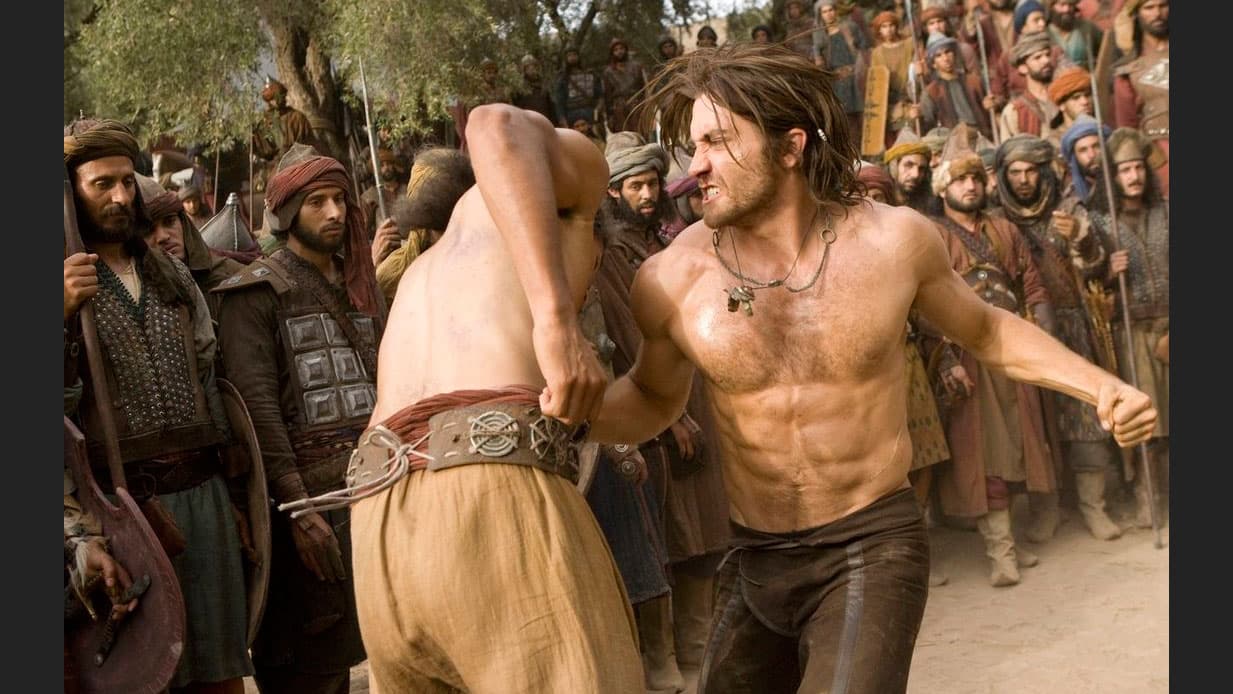 Una dieta enfocada en el aumento de musculatura, además de horas de ejercicio en el gimansio, se vieron reflejados en cada una de las batallas de la película inspirada en un videojuego.