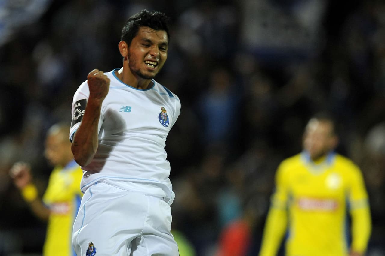 Ingresó a las filas del Porto en 2015, donde se ha consolidado en un equipo que cuenta con otros dos mexicanos: Héctor Herrera y Miguel Layún.