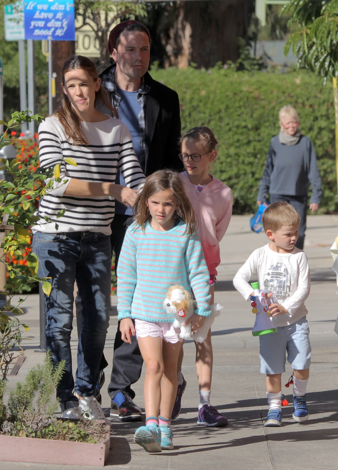 Sin duda ellos saben como manejar la situación y hacer que sus hijos sigan teniendo la estabilidad emocional que necesitan.