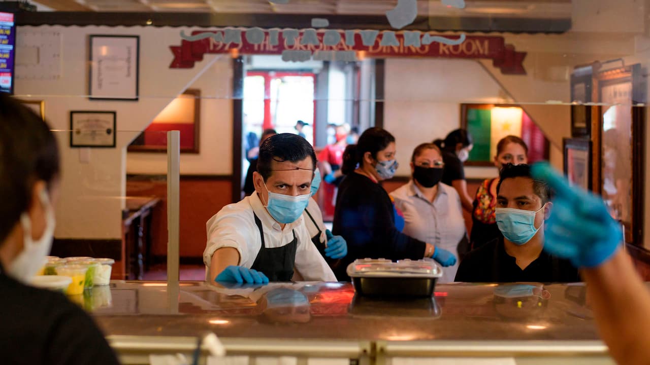 Los establecimientos no podrán tener más del 25% de su capacidad.