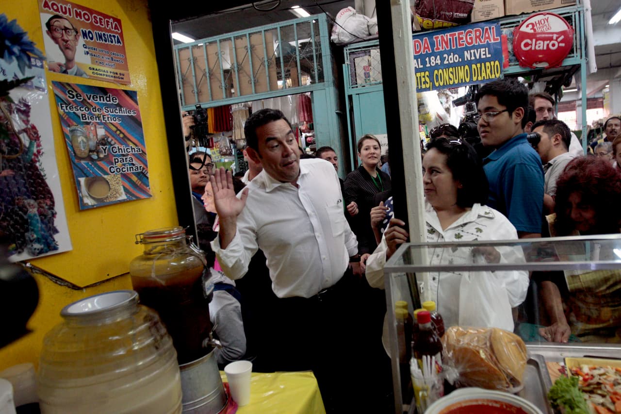 La incertidumbre reina en el relevo presidencial en Guatemala