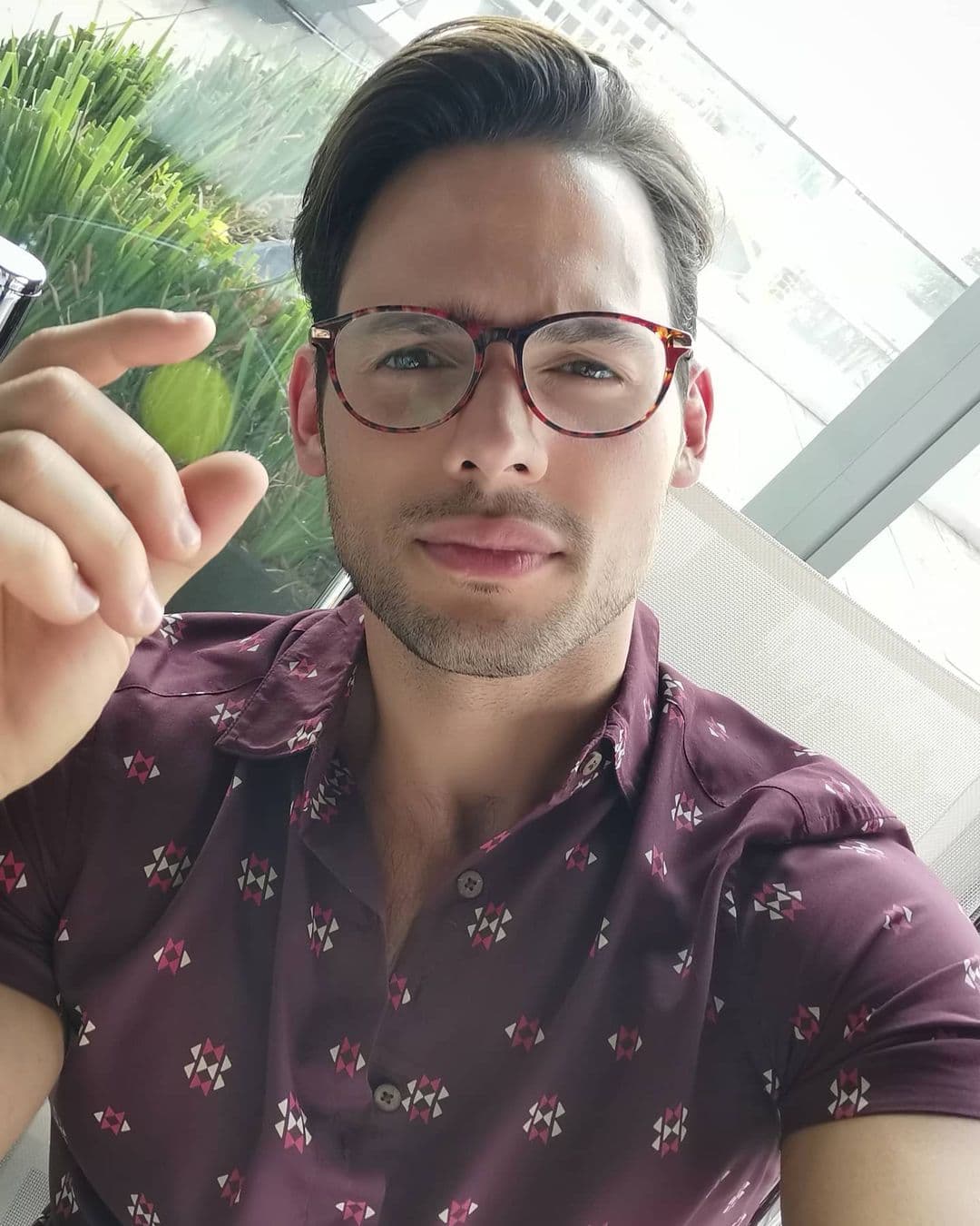 Sencillo, simpático, de mente abierta e independiente, Gael encarará sus propios problemas para salir adelante.