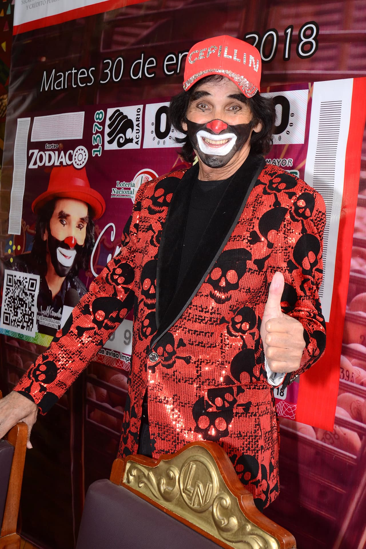 "Hay un plan de seguir y hacer homenajes a mi papá y seguirle con las nuevas generaciones", dijo a la revista TVyNovelas sobre la manera en que su familia seguirá difundiendo la música de Cepillín.