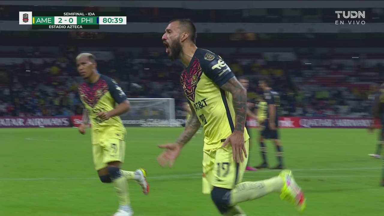 ¡América tiene un pie en La Final! Aguilera hace de penalti el 2-0
