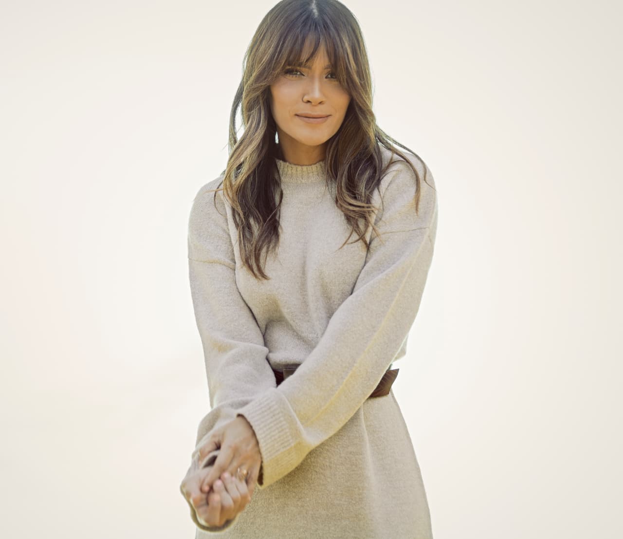 Su nombre verdadero es Encarnita García de Jesús. Nació el 25 de septiembre de 1982 en la isla de Puerto Rico. En el ambiente musical es conocida como Kany García y será juez de Tu Cara Me Suena.