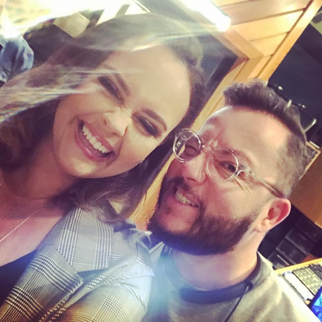 Ante los micrófonos de 
<a href="https://www.aztecauno.com/ventaneando/noticias-del-dia/videos/shaila-durcal-perdio-parte-de-un-dedo--ventaneando/474279" target="_blank">'Ventaneando'</a>, la española refirió: "En un momento así, además, dices tú, '¿cómo puedo estar pensando en trabajar?', pero es lo que más me preocupaba. Yo estaba en plenos ensayos de mi tour".