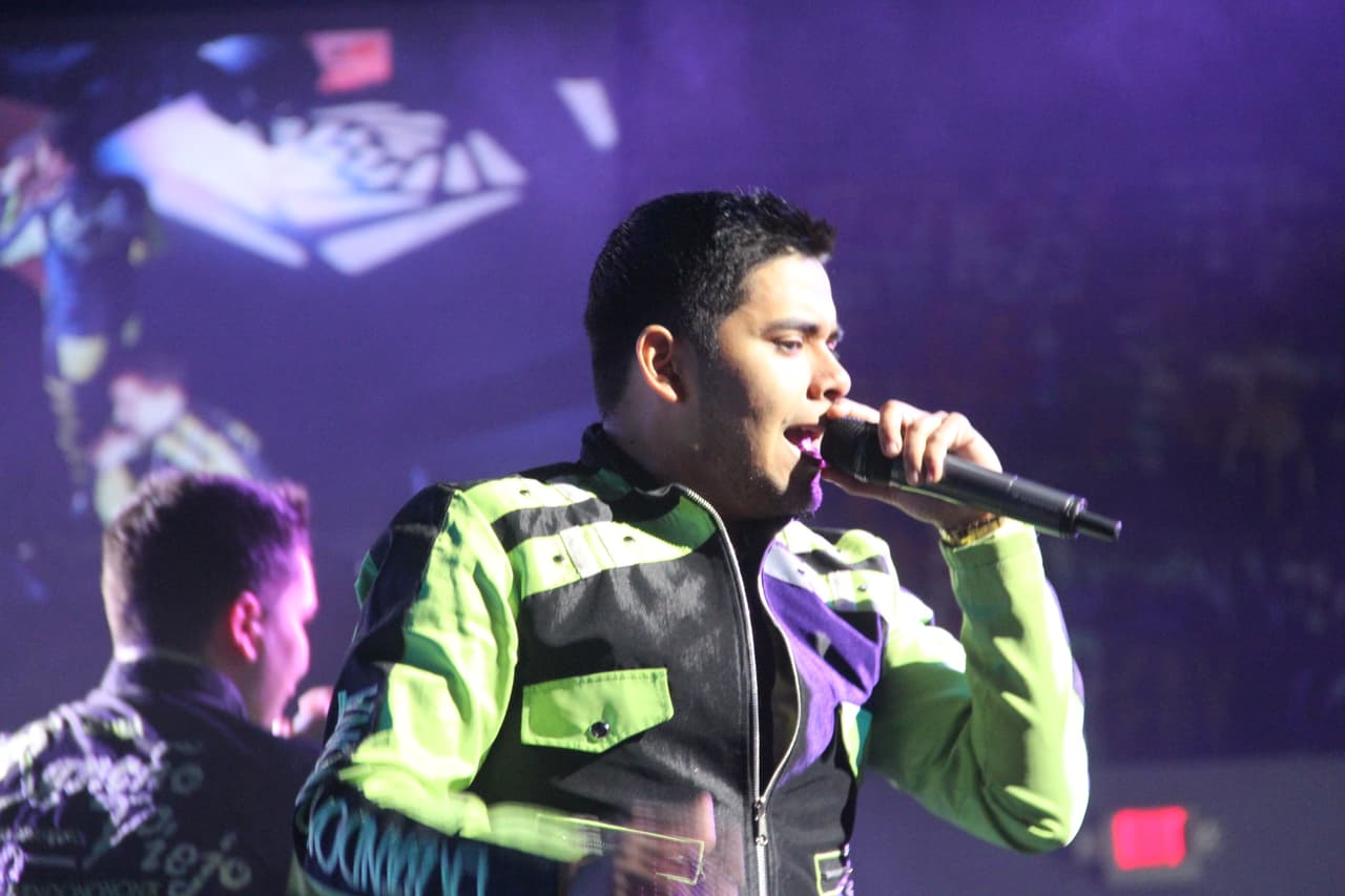 Con sus más recientes éxitos “Mil veces te quiero” y “Qué machín”, la Banda Rancho Viejo puso a bailar a toda su fanaticada en el Concierto Privado de la 105.9 y Univisión Arizona.