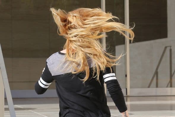 Así la captaron hace unos días: con un diminuto short y enseñando su encanto.