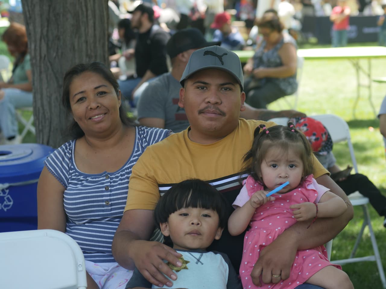 Familias disfrutaron de música, comida y animales por doquier, todo en un solo lugar.