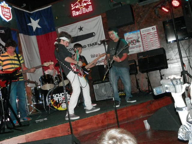 Matt es un chico que sabe bien lo que es no perder la esperanza. Ha logrado alcanzar sus sueños y todo lo logrado es gracias a su familia.