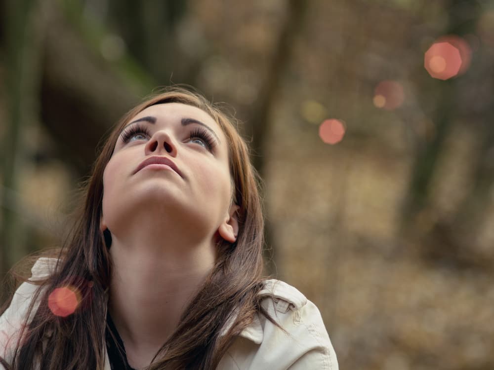 Si tienes un deseo de alcanzar algo en tu vida pero en tu interior sientes o piensas que no lo mereces, se genera una contradicción que al final se refleja bien sea en un retraso para obtenerlo o en que éste no se manifieste en lo absoluto.