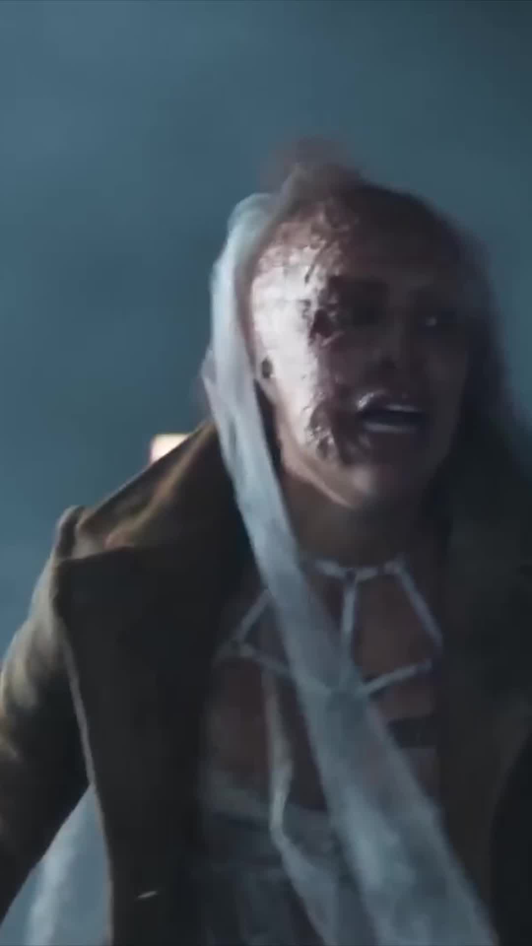 Úrsula termina desfigurada y vagando por las carreteras