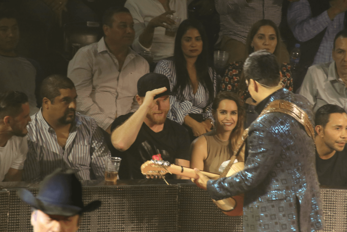 Se trataba de Nelda Sepúlveda, de Guadalajara, ex novia del 'Canelo', pero además, son socios de una empresa de helados y se encarga de diseñar la ropa de entrenamiento del boxeador.