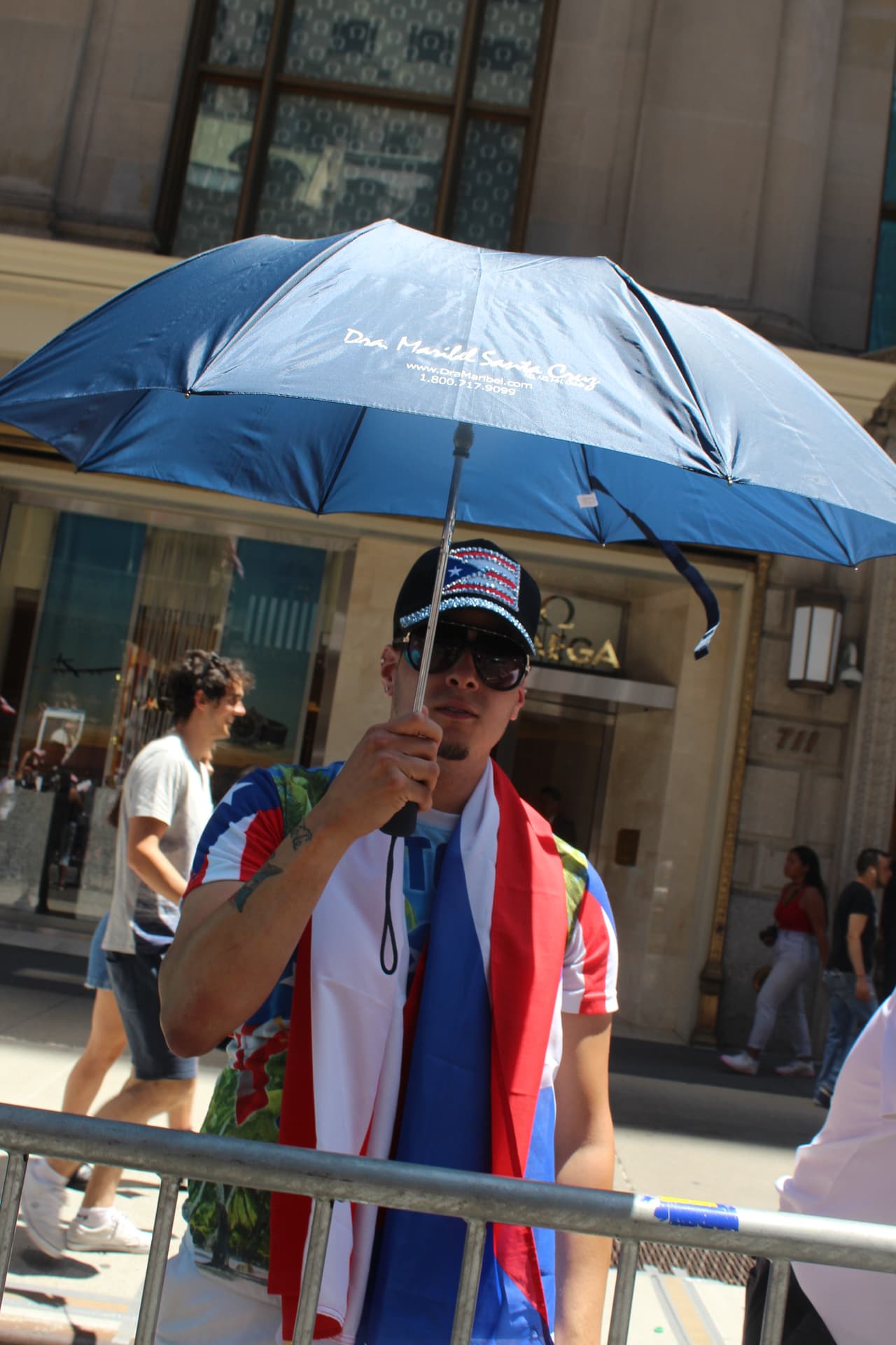 El orgullo boricua se hizo sentir en la quinta avenida en el Desfile Puertorriqueño de New York. Nuestra carroza la encendió Vico C y el Dream Team de DJs de La X.