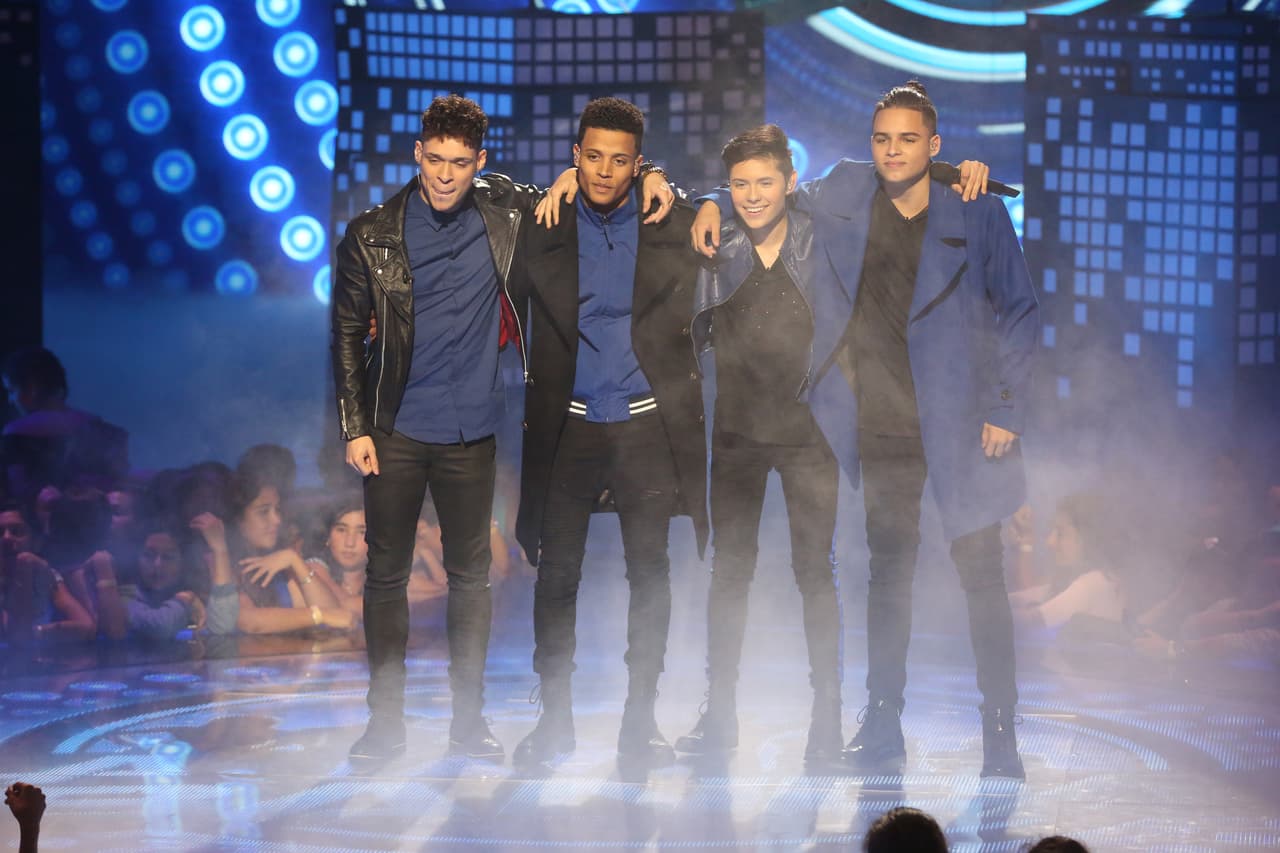 Interpretando el tema "Bobo" de J Balvin, hicieron bailar a todos.