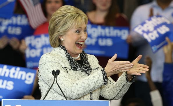 Clinton recibe en Carolina del Sur una necesaria dosis de confianza para el supermartes