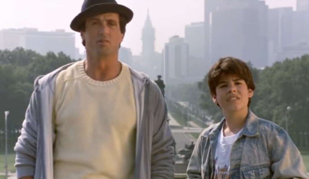 Sylvester Stallone junto a su hijo Sage Stallone en 'Rocky V'