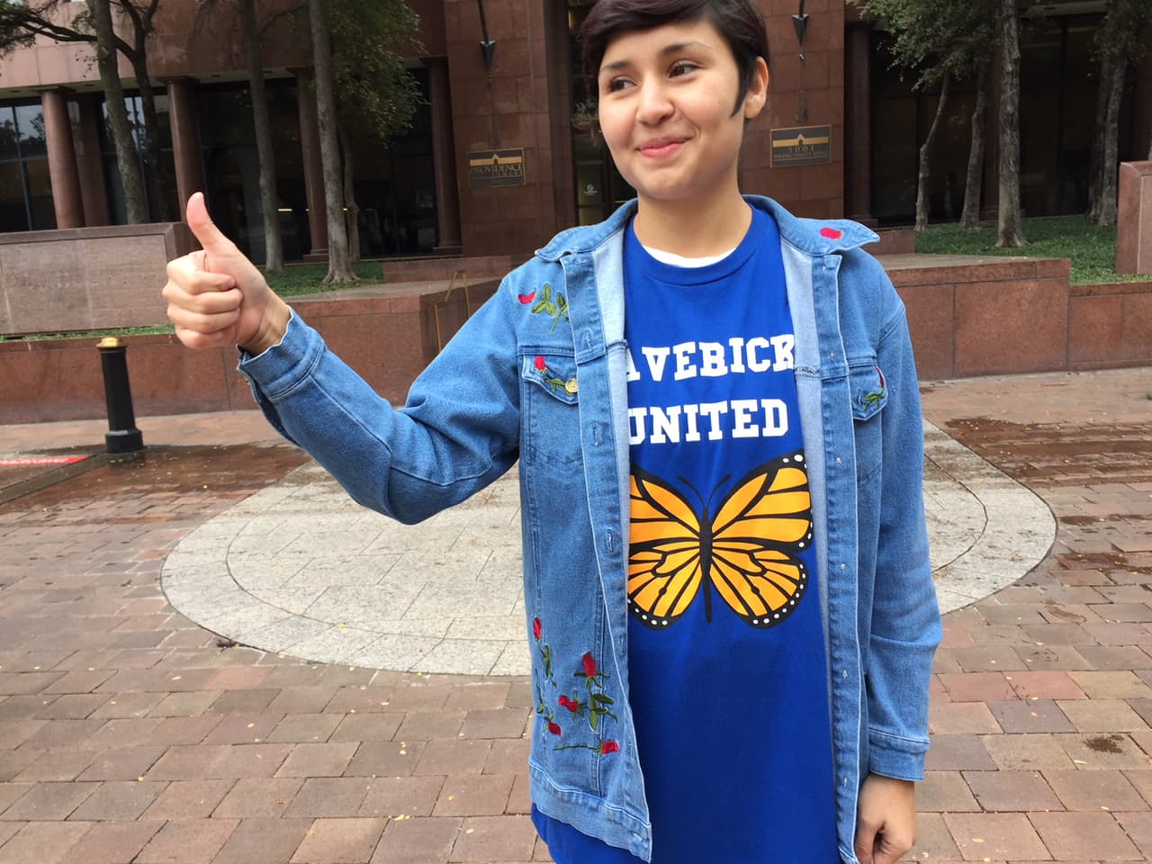 Linda Rivas, de 22 años, fue una de las que asistió a la protesta organizada por United We Dream y el grupo de la Universidad de Texas en Arlington, Maverick United.