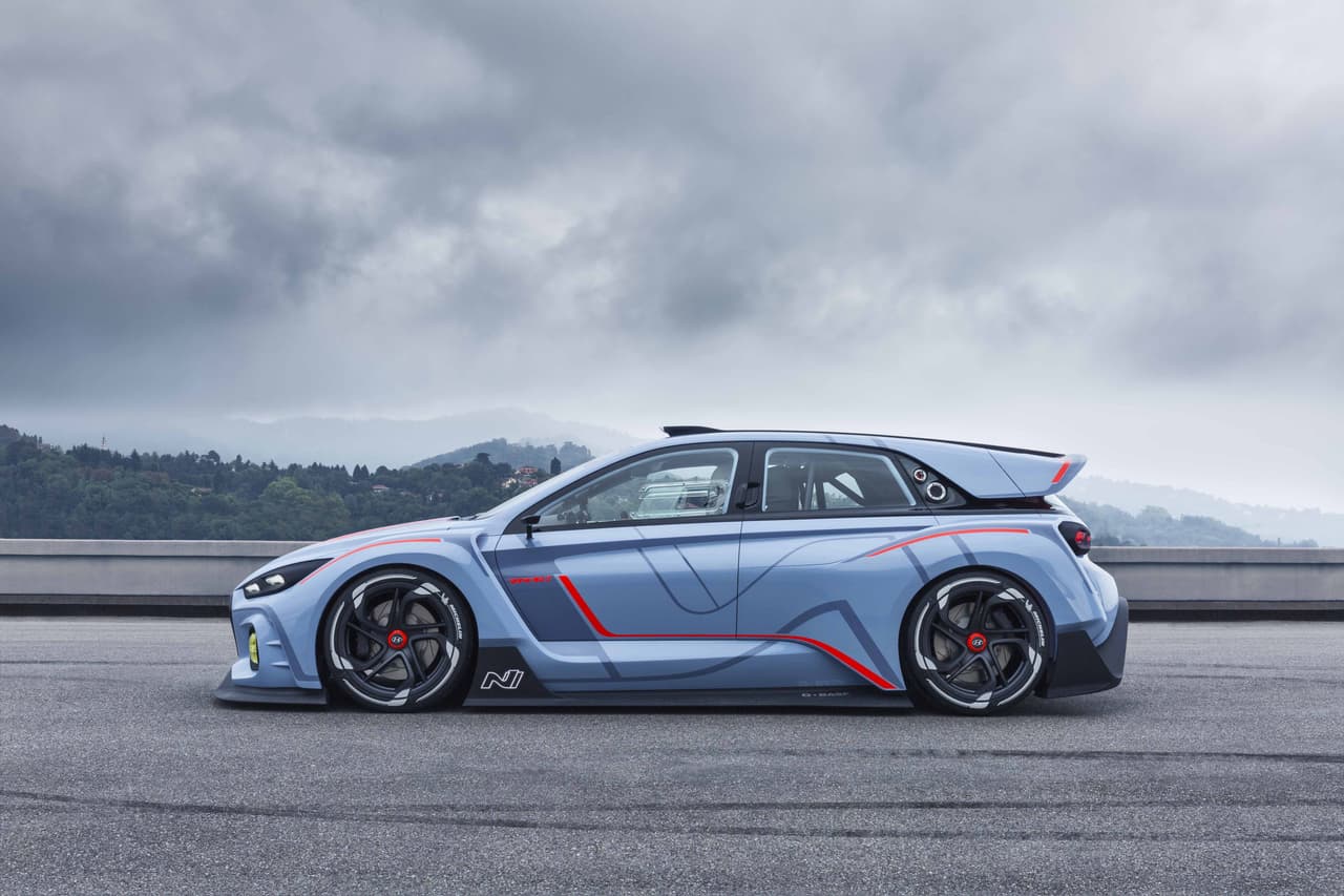 Hyundai RN30 concept: El RN30 es el primer paso hacia la creación de la subdivisión N, ideada por Hyundai para competir contra la M de BMW y AMG de Mercedes-Benz.