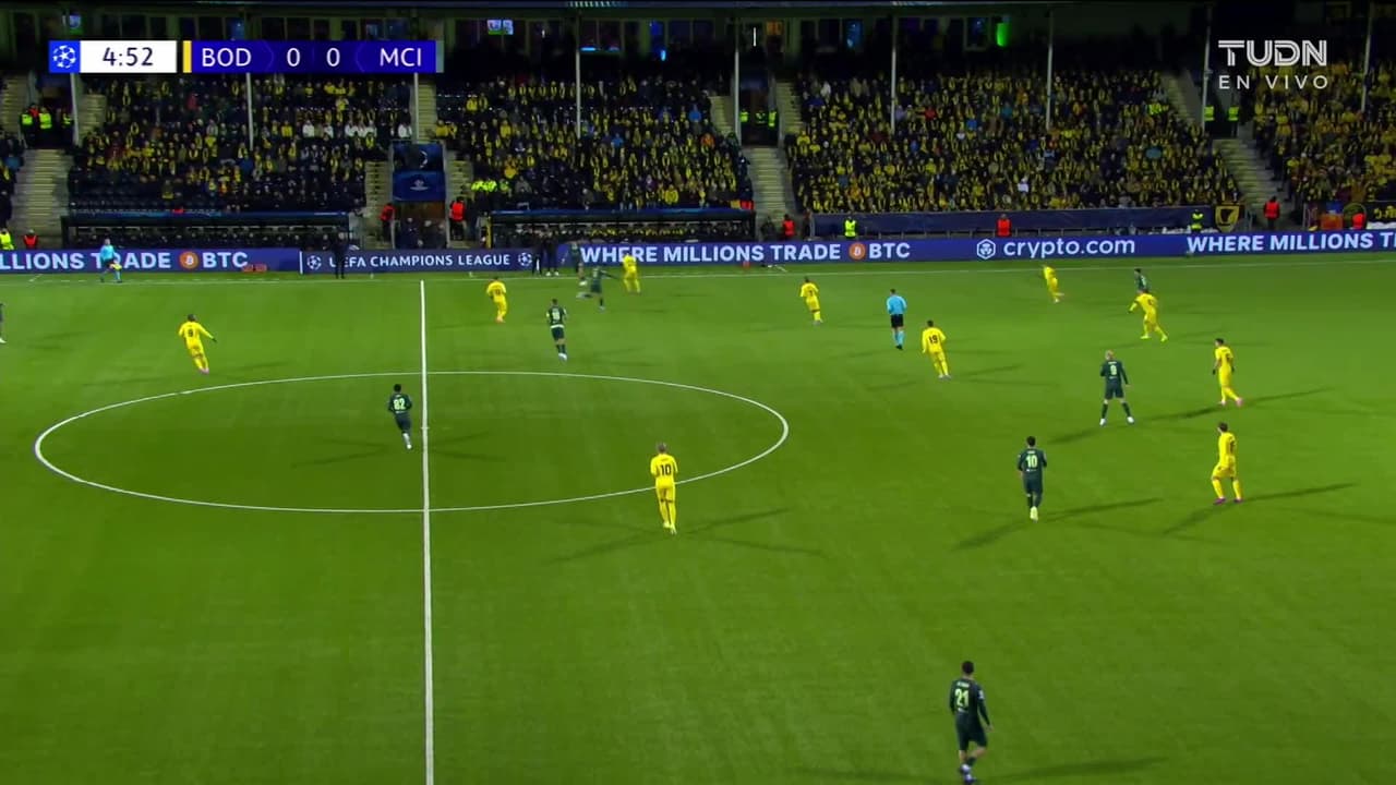 ¡TIRO ATAJADO! disparo por Rayan Cherki.