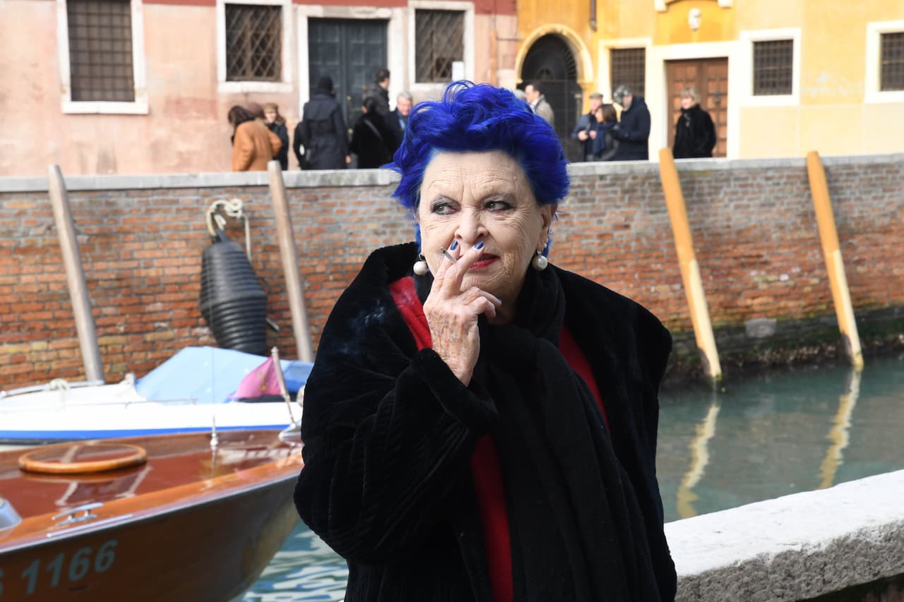 Antes de dedicarse a la actuación, Lucía Bosé ganó en 1947, con 16 años, el concurso de belleza de Miss Italia.
<br>