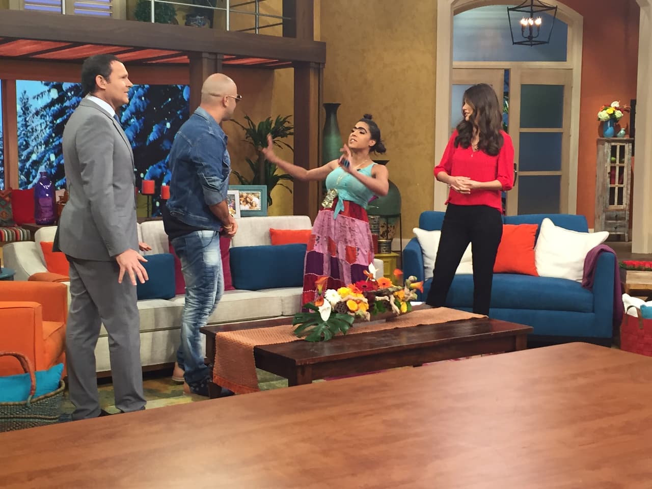 Mela sabe que su estilo es único y mostró uno más de sus talentos.