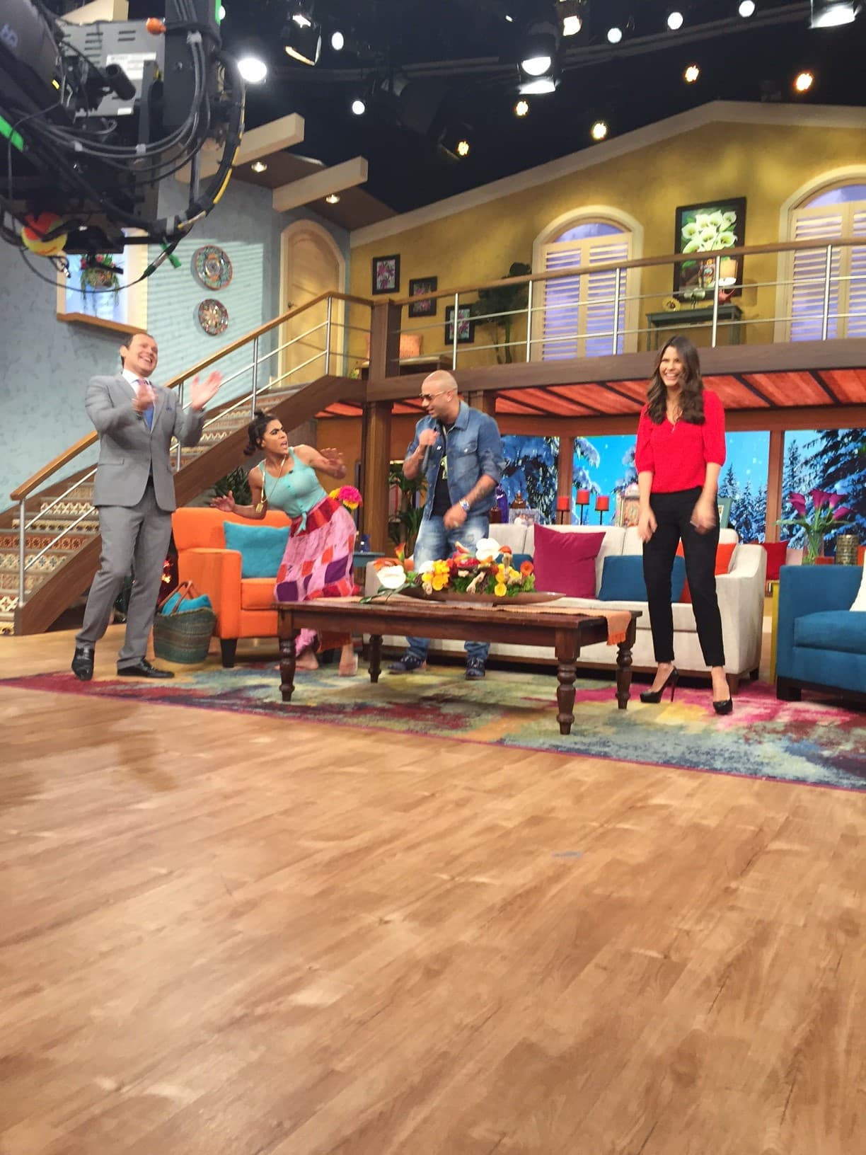 Mela hará millonario a Wisin al unir sus talentos.