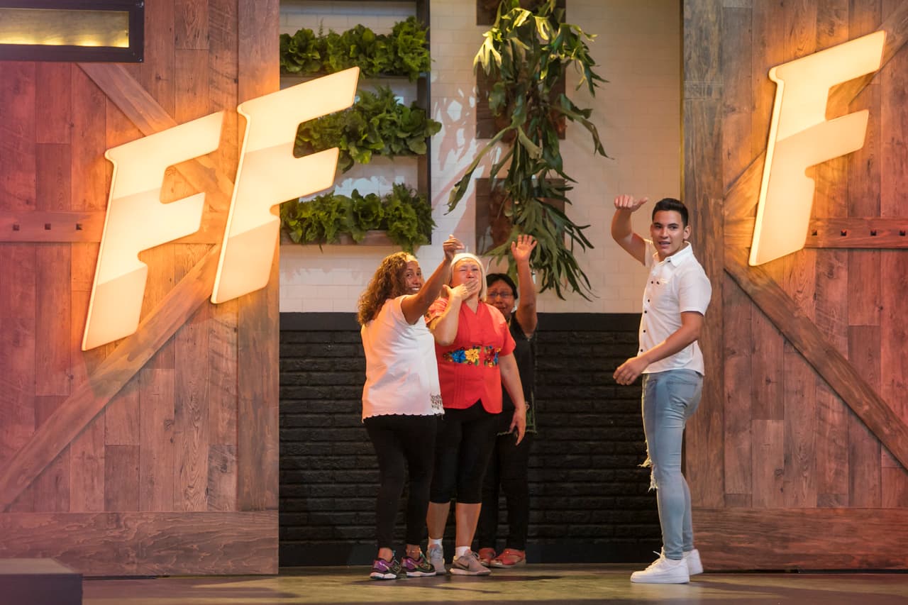 Antes de abandonar la competencia, las EK cerraron su participación en el reality show diciendo: “Agradecemos que pudimos viajar en avión por primera vez y aprender a cocinar con estos utensilios”.