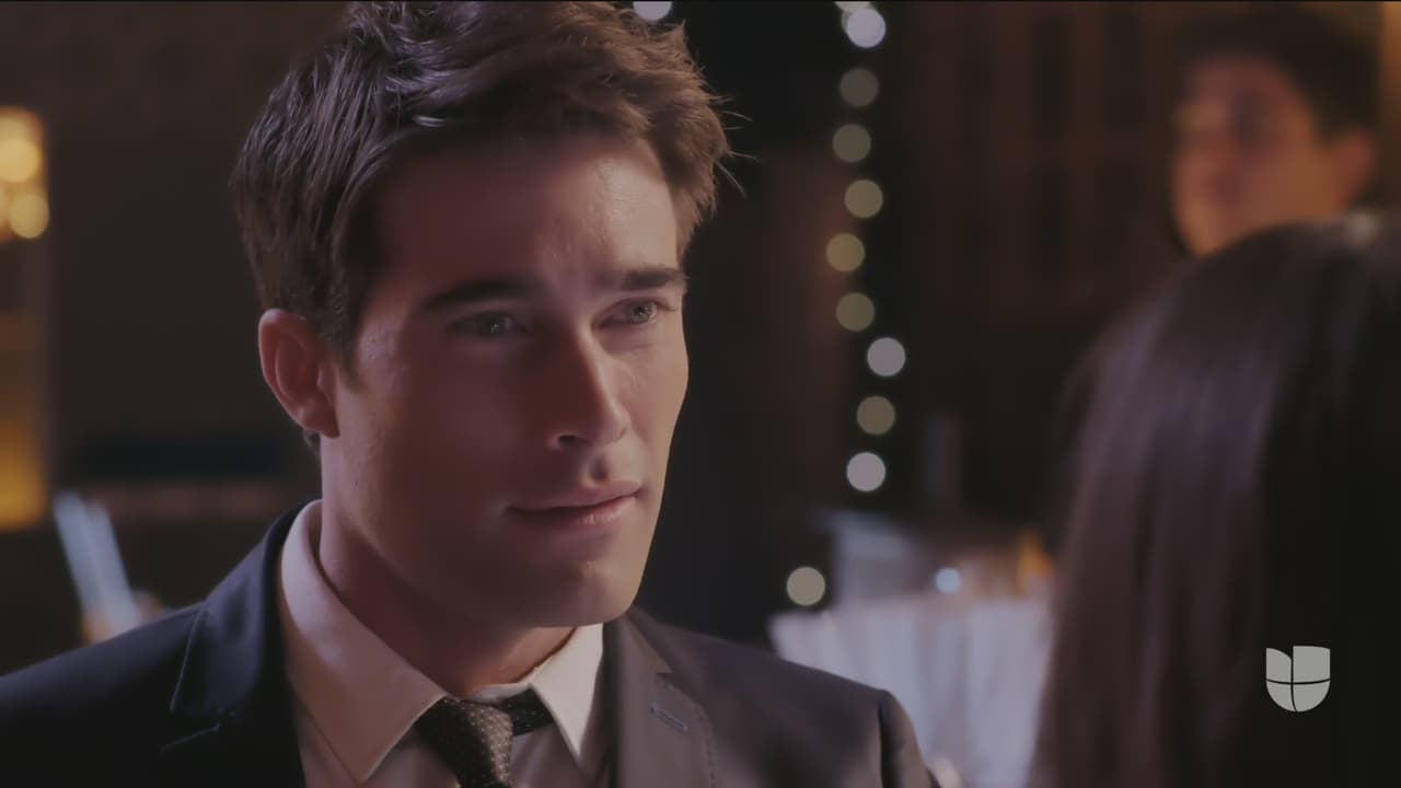 Interpretar a Héctor no es solo su puerta de entrada a los melodramas mexicanos, tiene un significado más importante para él.