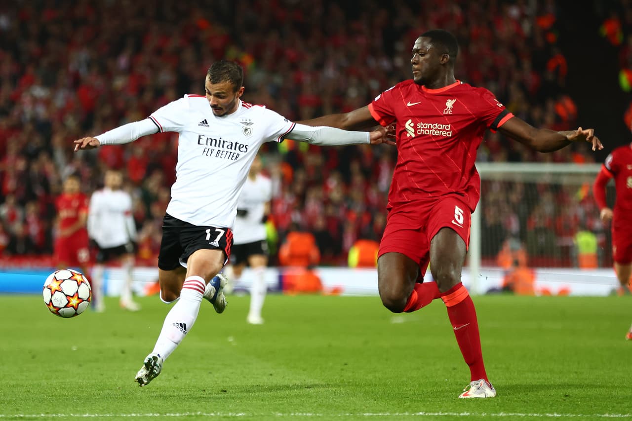 Con mucha angustia, el Liverpool selló su pase a Semifinales tras un intenso 3-3 en el juego de Vuelta que le permitió mantener la ventaja de la Ida, aunque dejó ir dos goles de ventaja en el segundo tiempo ante un muy digno Benfica.