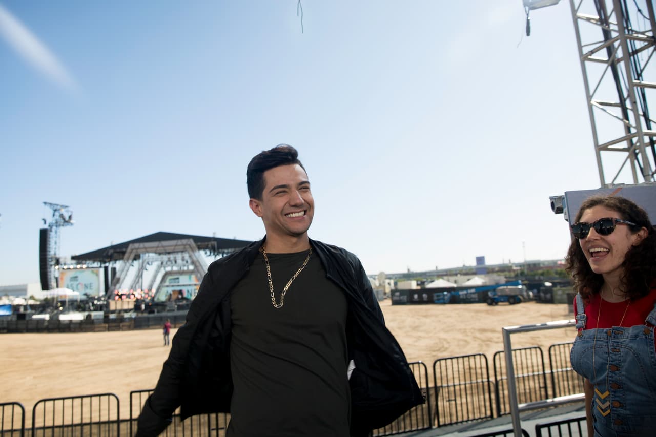 Luis Coronel durante el Facebook Live con Uforia Music.