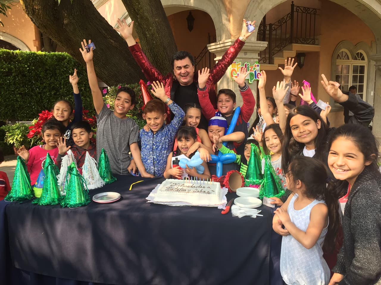 Y fue una celebración llena de magia gracias al mago Ari Sandy.