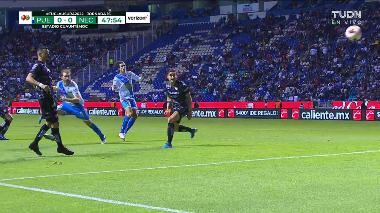 ¡TIRO ATAJADO! disparo por Fernando Aristeguieta.