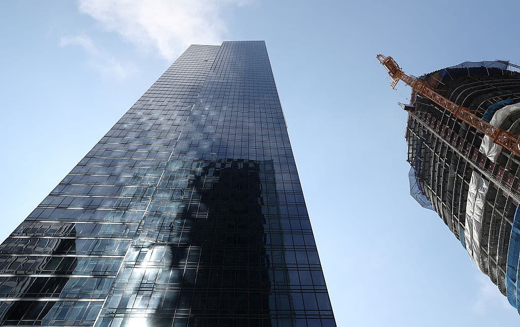 La tragedia de Surfside reactiva la preocupación por el mayor rascacielos residencial de San Francisco (que se hunde)