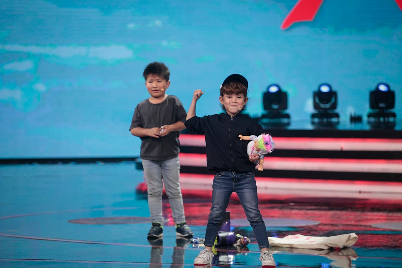 También celebró a las mujeres feministas. Danna cada vez nos sorprende más.