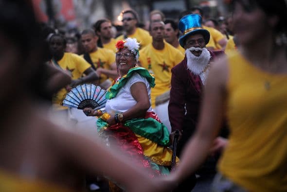 El recorrido efectuado desde la Plaza Independencia hasta la Plaza de Cagancha fue un éxito entre los habitantes de Montevideo.