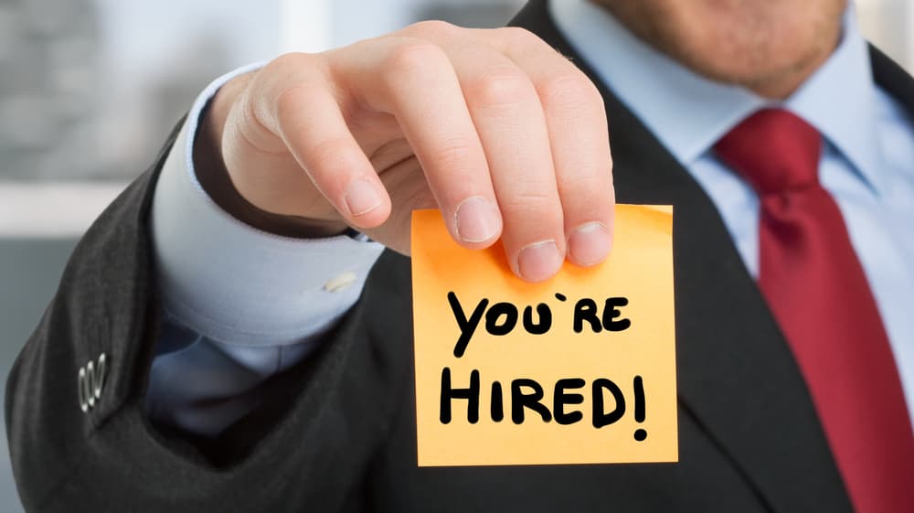 Al llegar el novilunio de abril, cambiarás de trabajo, posición, de casa o de amistad. Es un ciclo de cambios trascendentales que te tocan hasta fines de año y es algo que venías buscando.